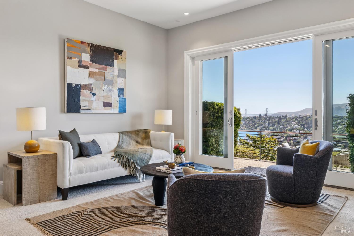1808 Lagoon View Drive