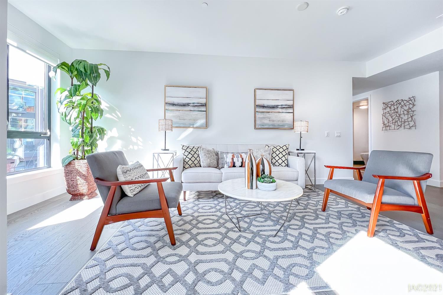 1300 22nd Street Unit: 416