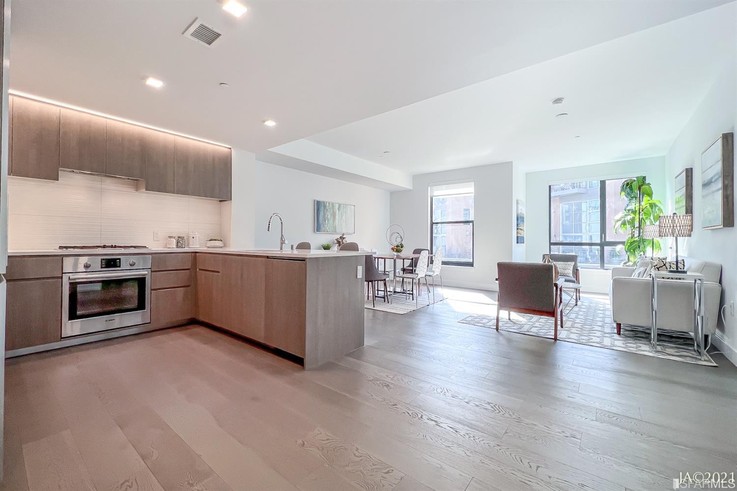 1300 22nd Street Unit: 416
