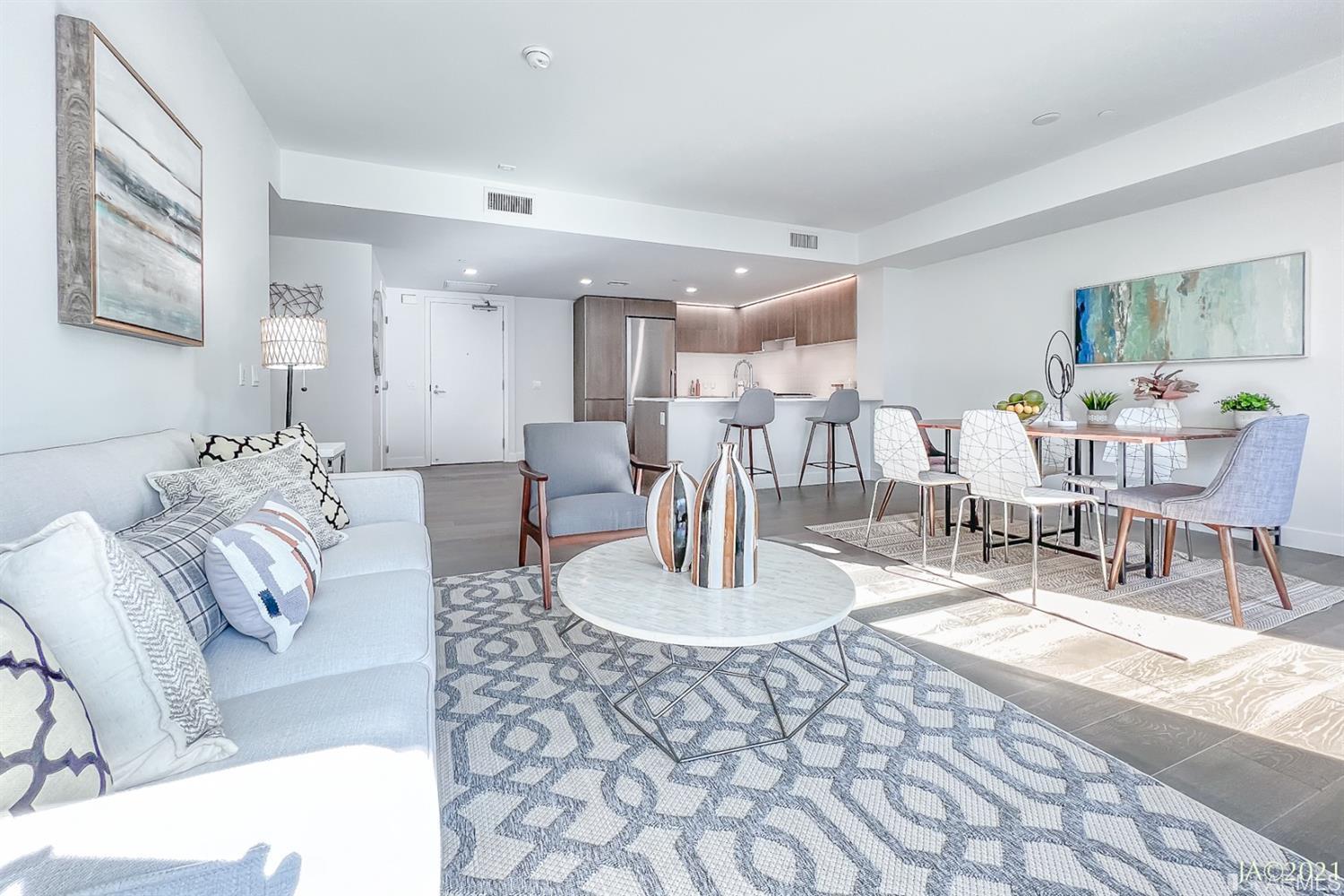 1300 22nd Street Unit: 416