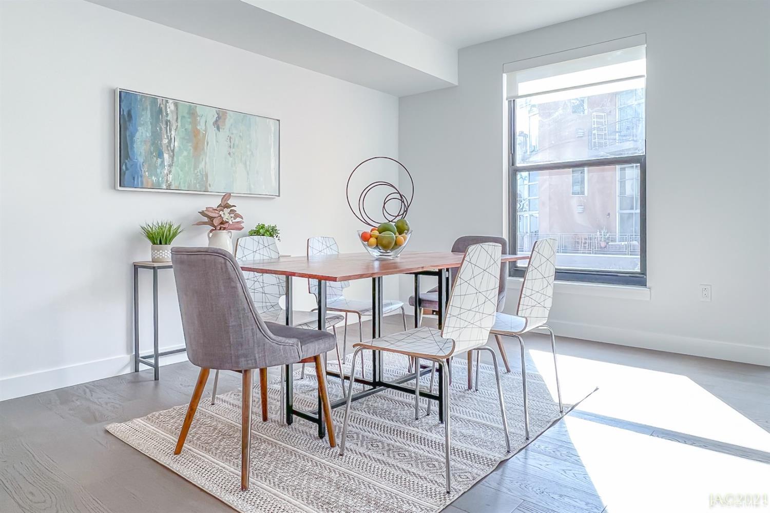 1300 22nd Street Unit: 416