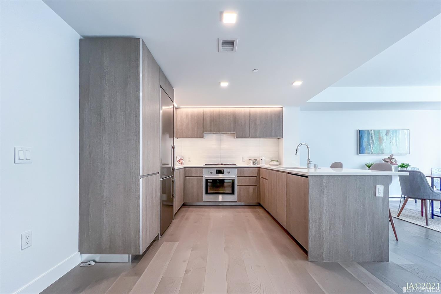 1300 22nd Street Unit: 416