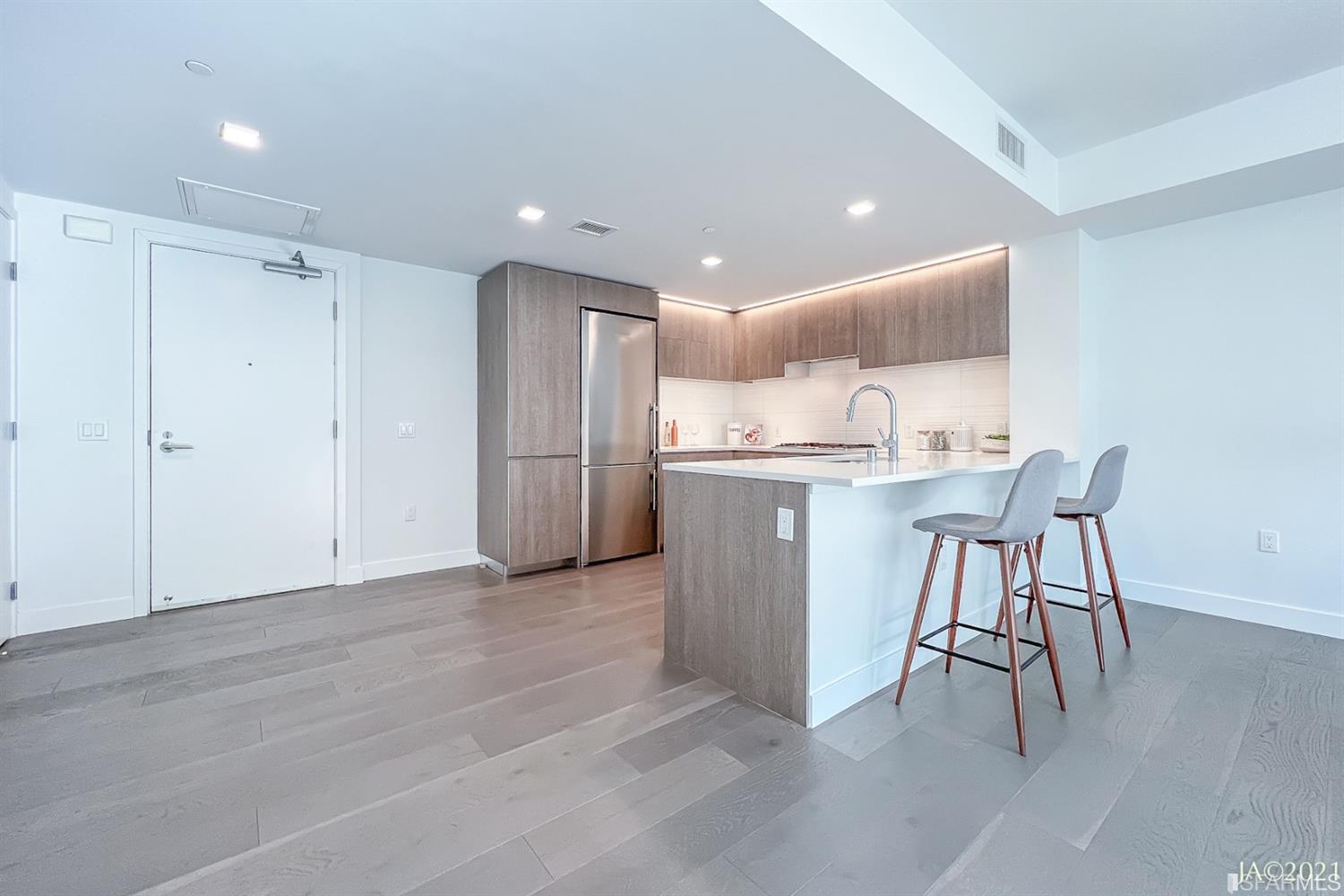 1300 22nd Street Unit: 416