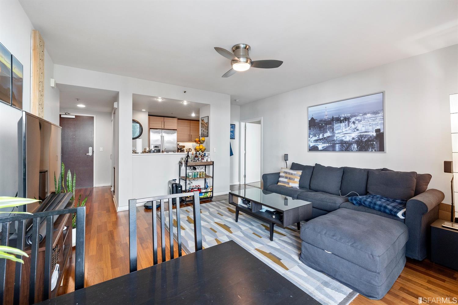 555 4th Street Unit: 704