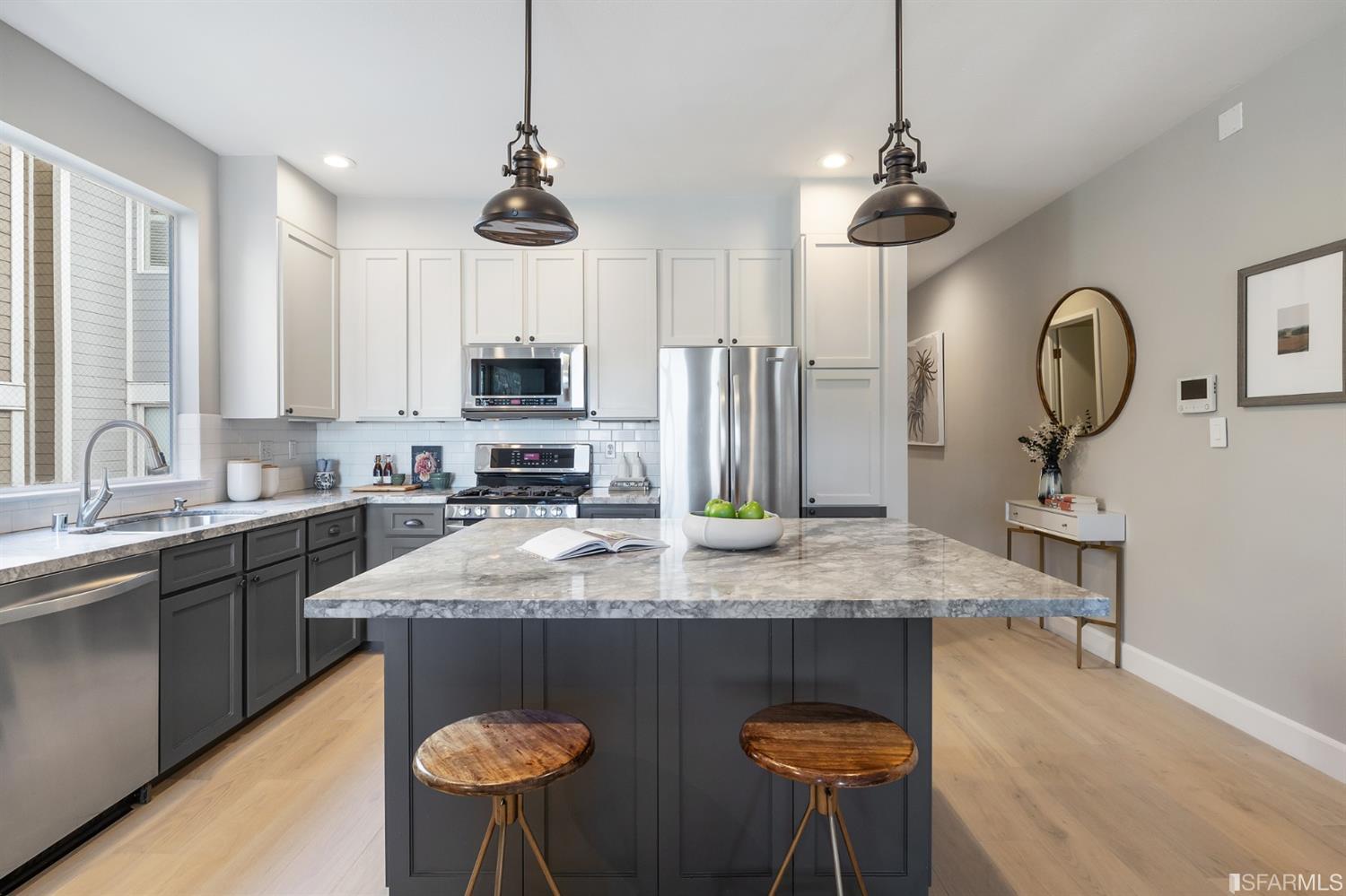 885 Masonic Avenue Unit: 1