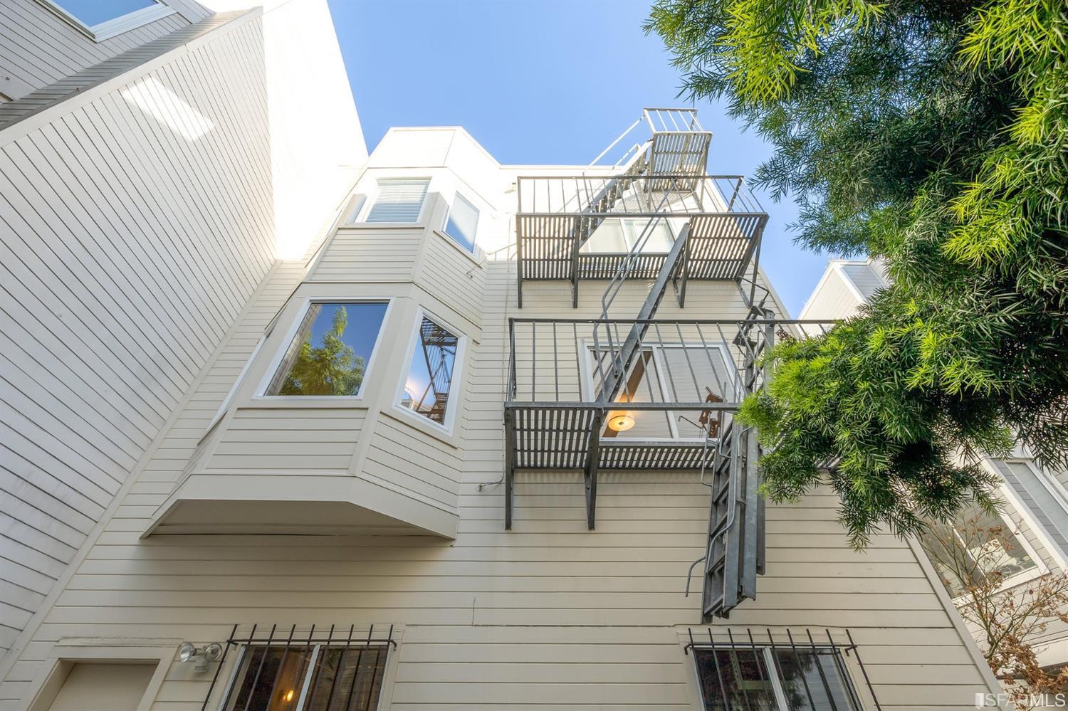 885 Masonic Avenue Unit: 1