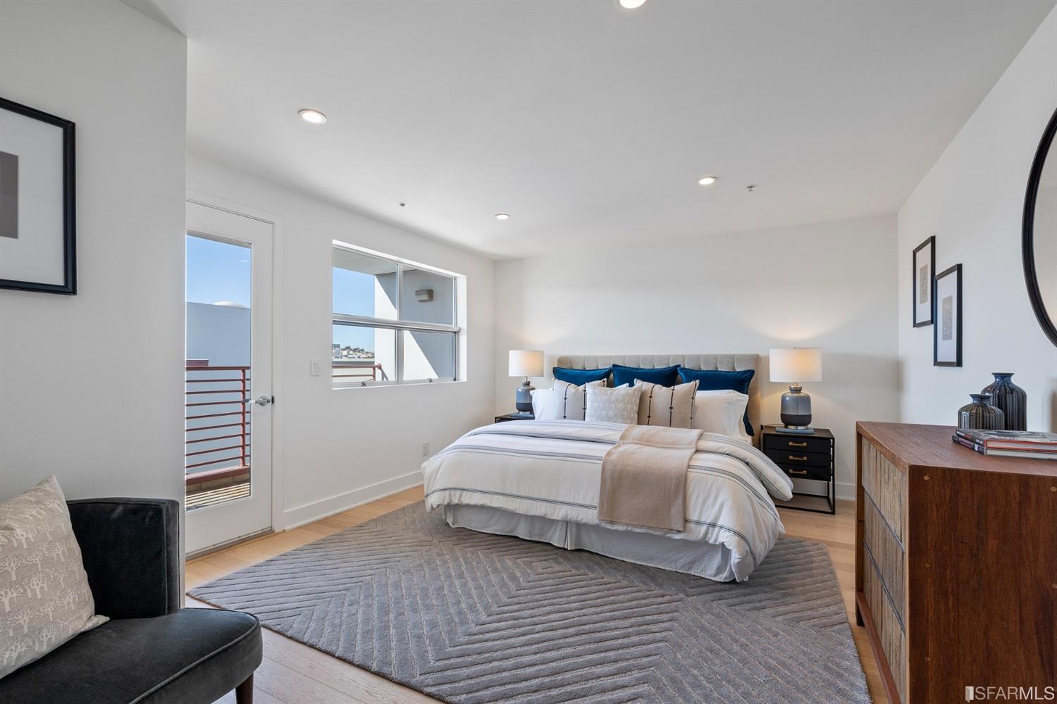 350 Alabama Street Unit: 20