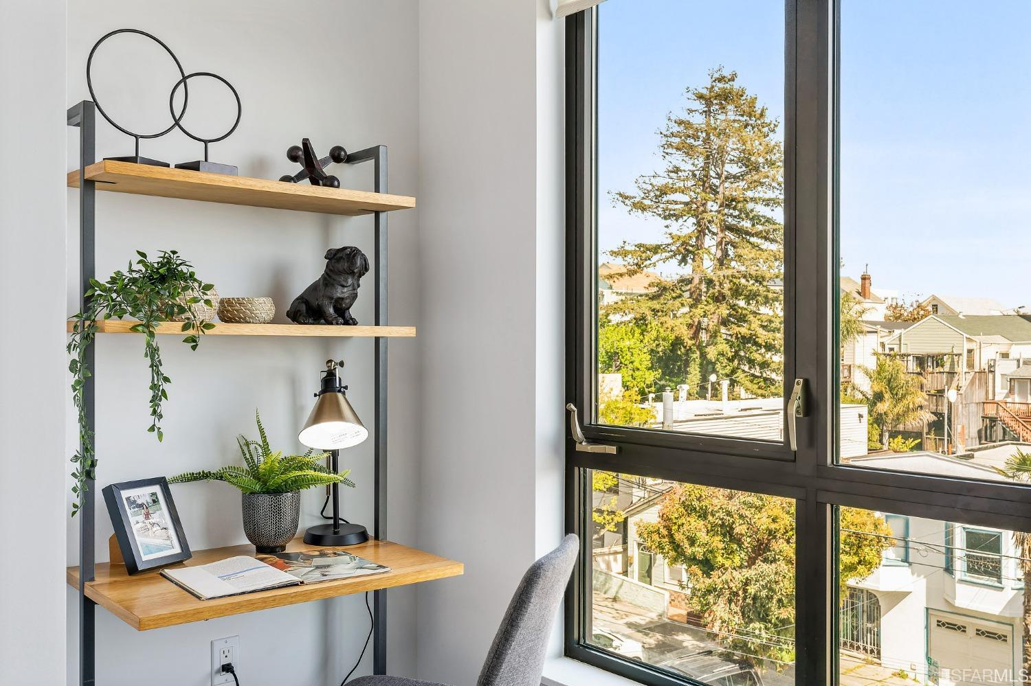 1300 22nd Street Unit: 402