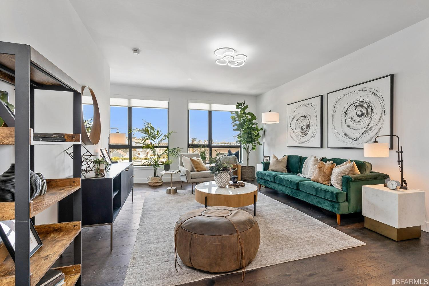 1300 22nd Street Unit: 402