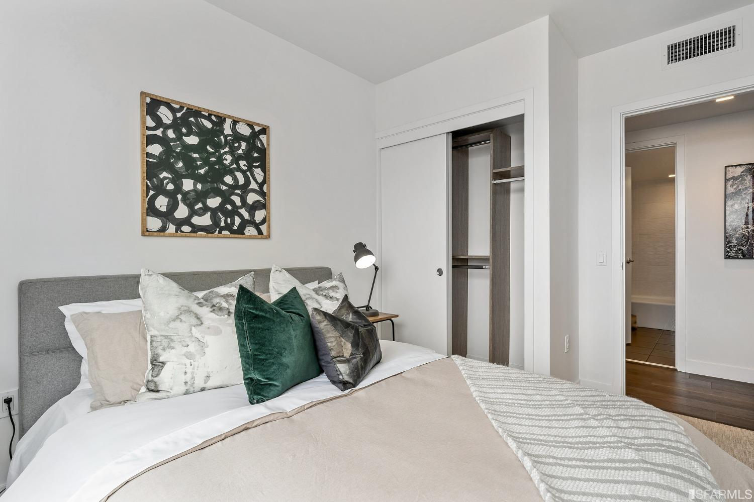1300 22nd Street Unit: 402
