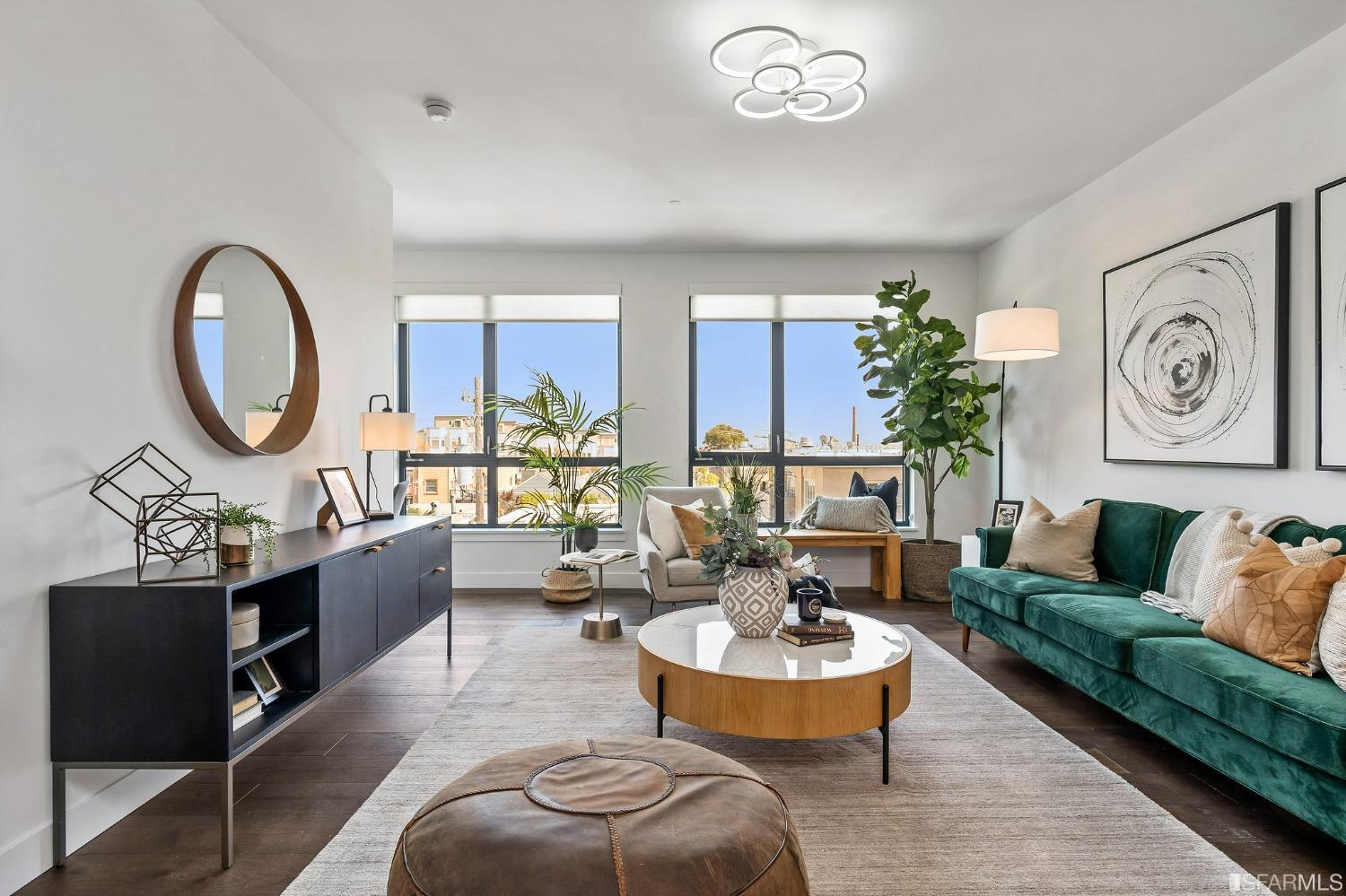 1300 22nd Street Unit: 402