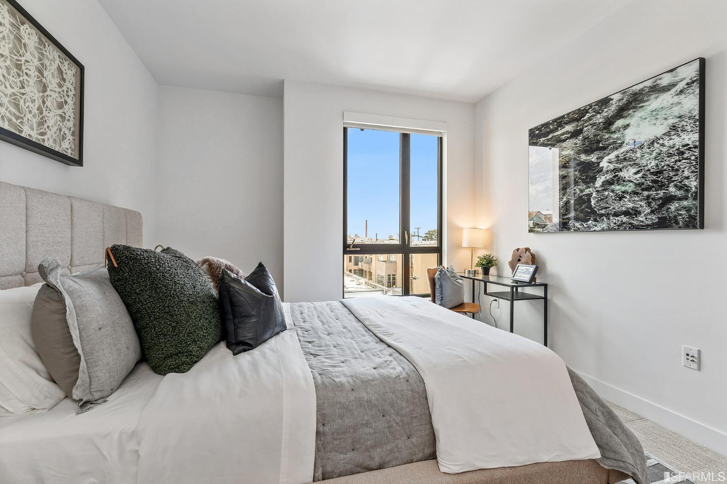 1300 22nd Street Unit: 402