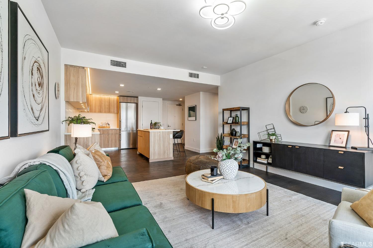 1300 22nd Street Unit: 402