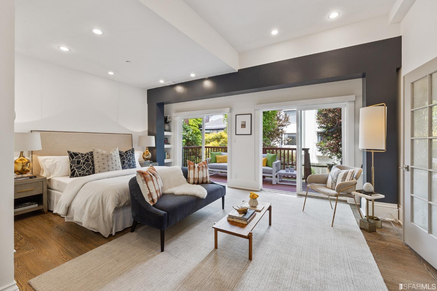 2360 Union Street Unit: 1