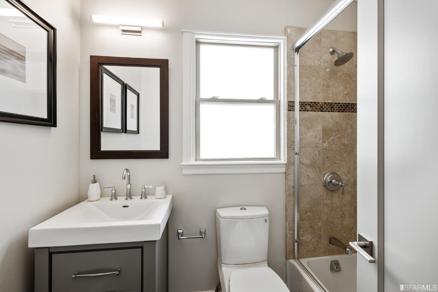 2360 Union Street Unit: 1