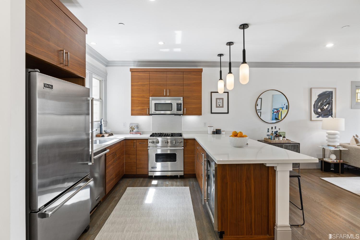 2360 Union Street Unit: 1