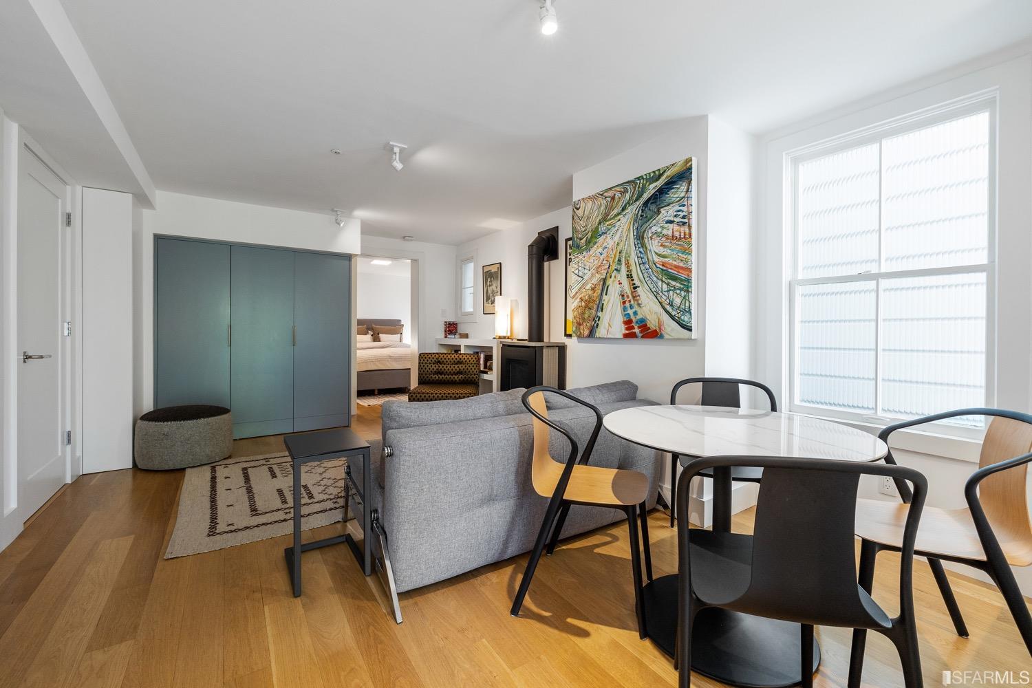 2145 California Street Unit: 5