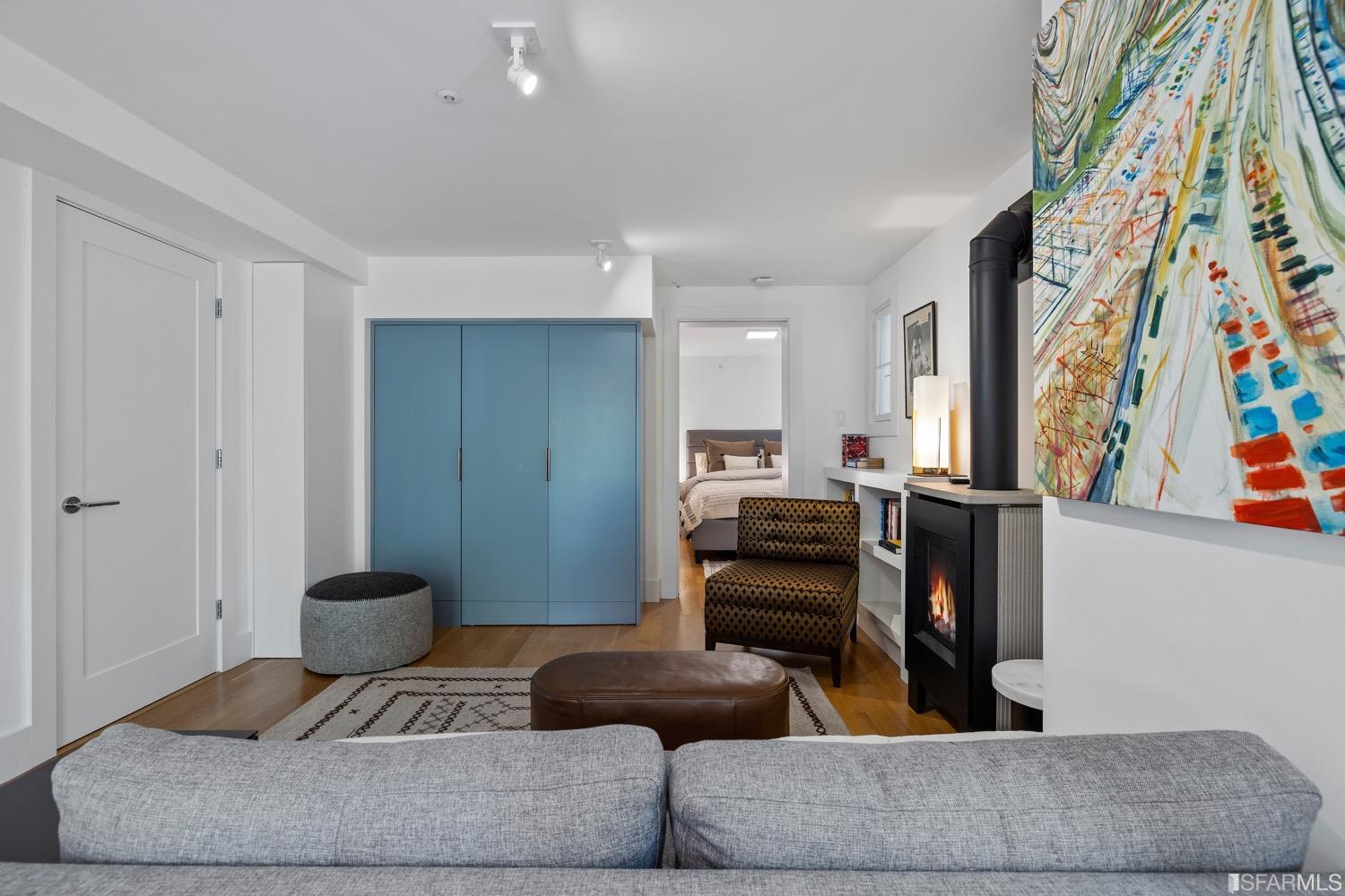 2145 California Street Unit: 5