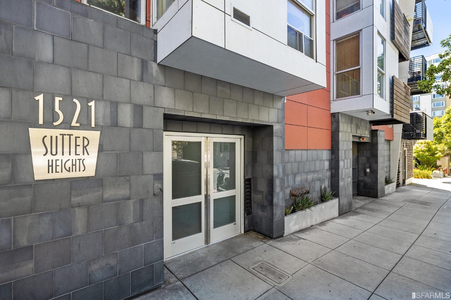 1521 Sutter Street Unit: 206