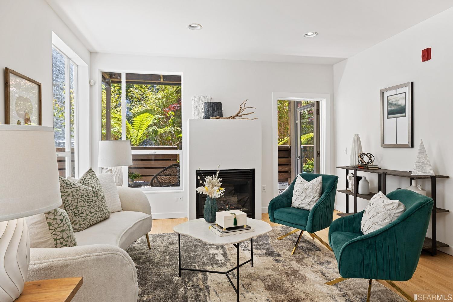 1521 Sutter Street Unit: 206