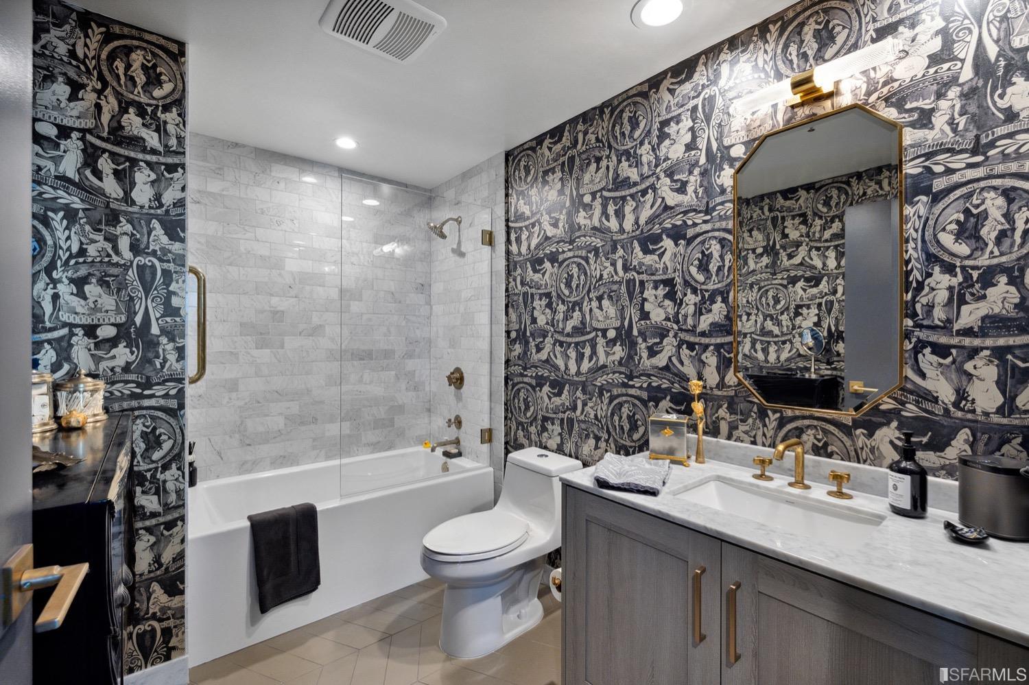 401 Harrison Street Unit: 12C
