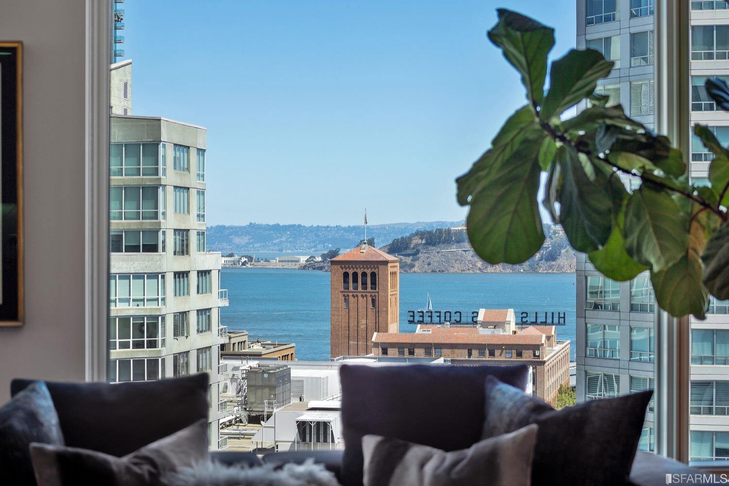 401 Harrison Street Unit: 12C