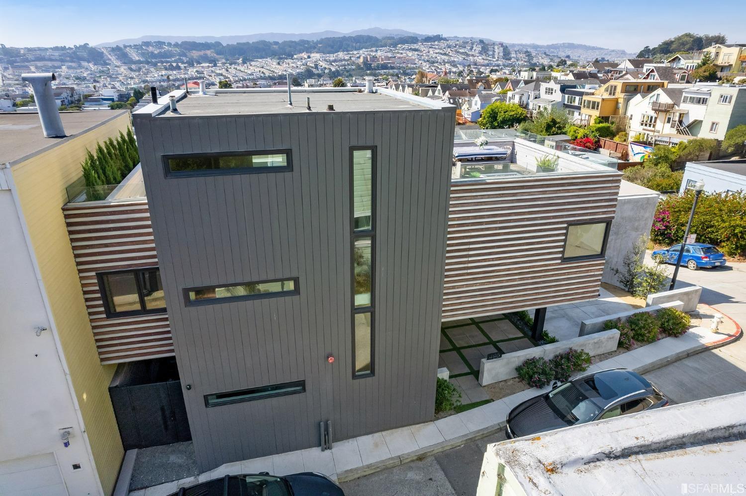 495 Chapman Street