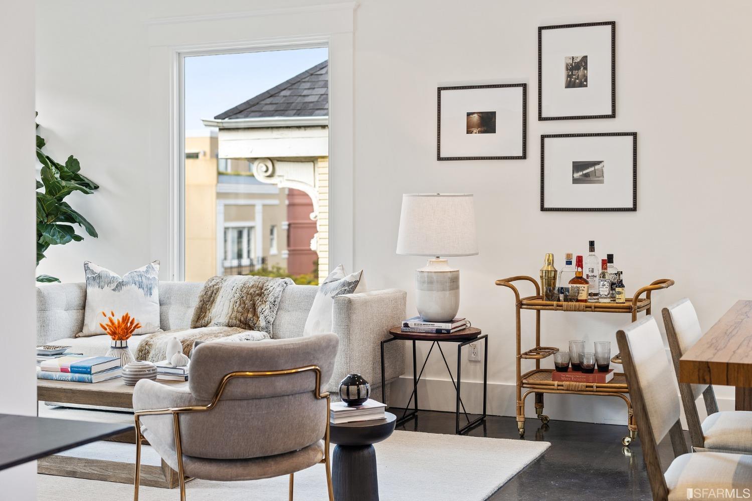 2900 Pierce Street Unit: 4