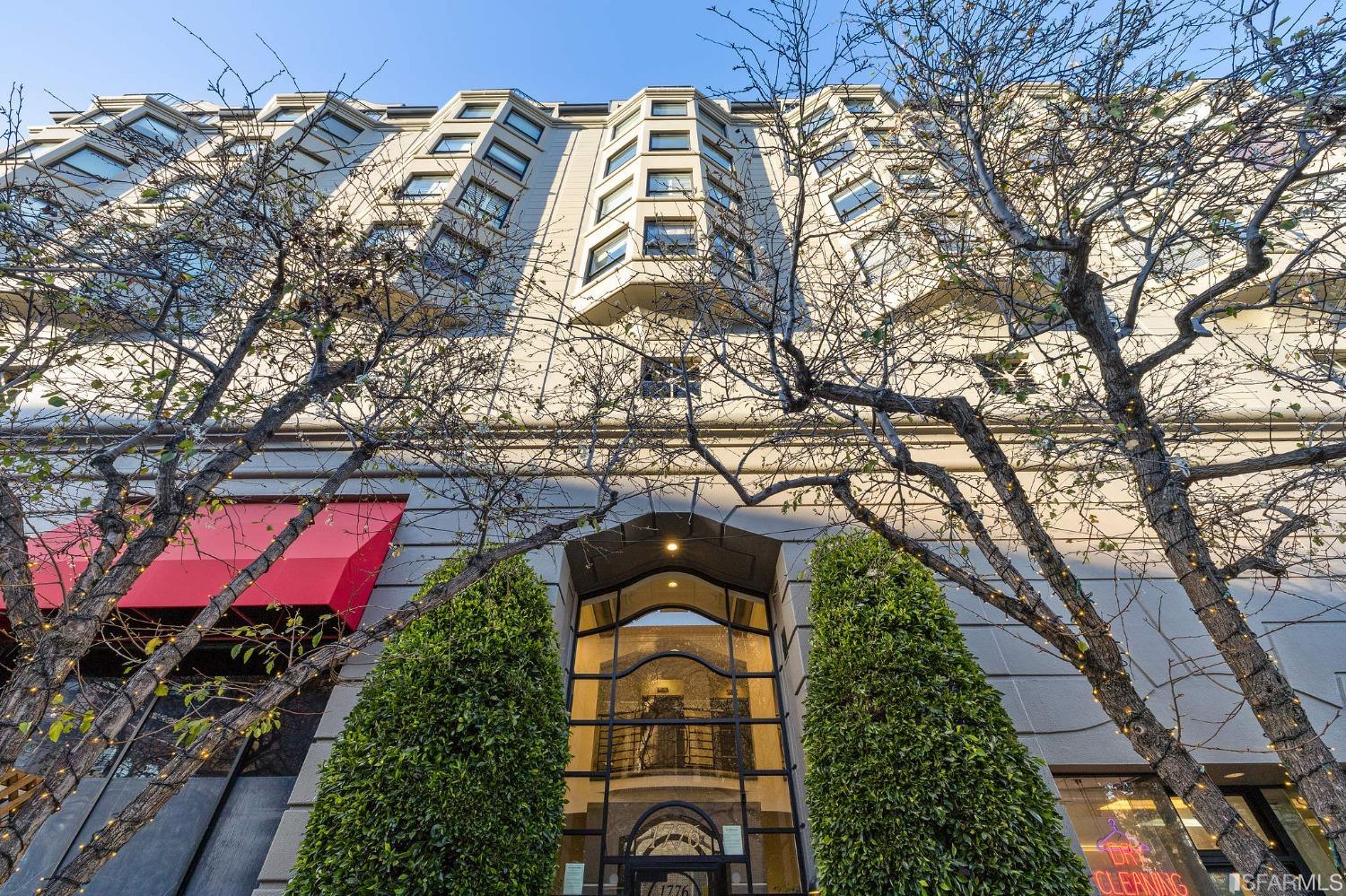 1776 Sacramento Street Unit: 606