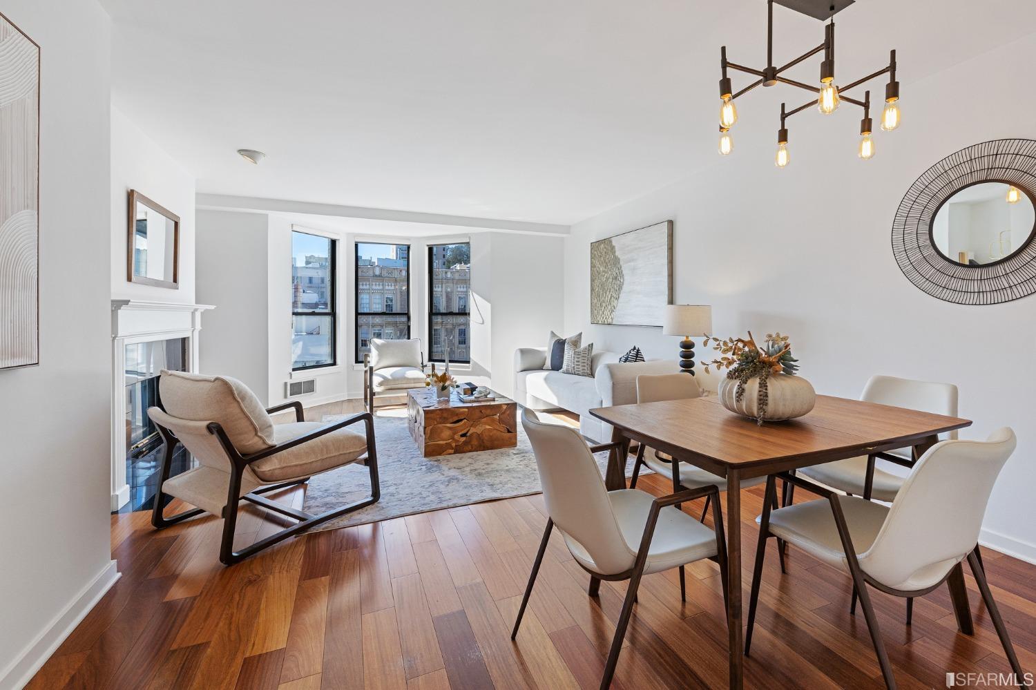 1776 Sacramento Street Unit: 606