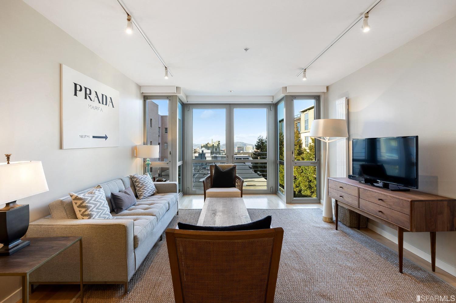 1840 Washington Street Unit: 501