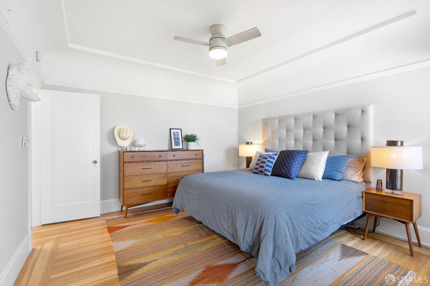3233 Octavia Street Unit: 4