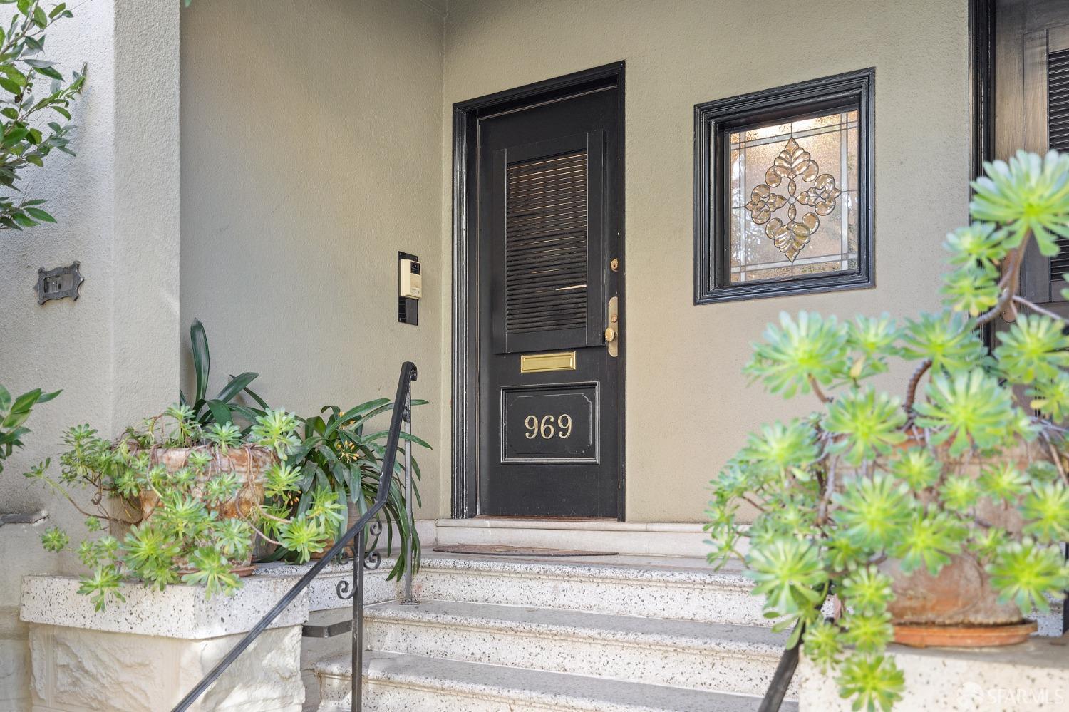 969 Lombard Street