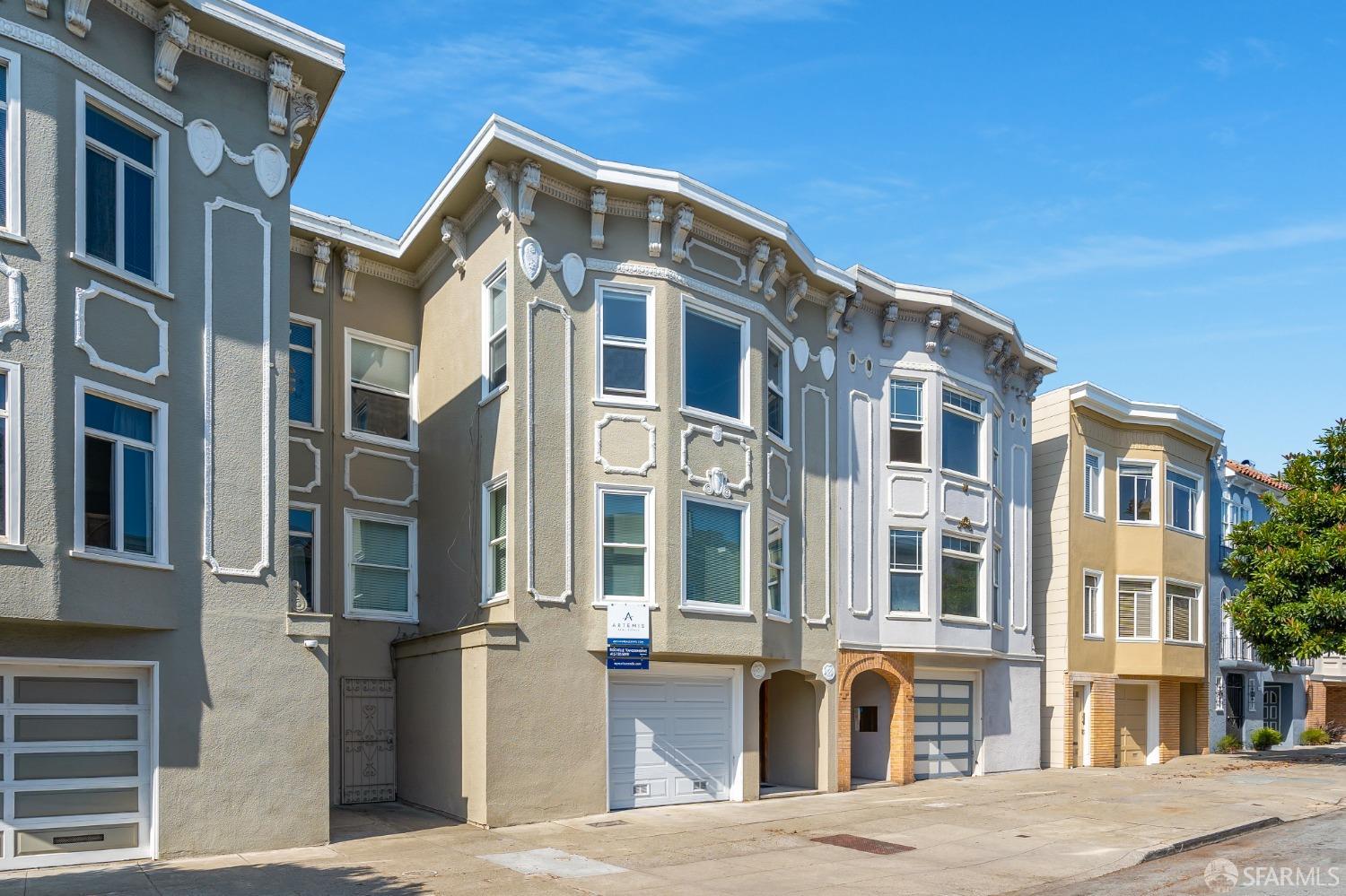 3233 Octavia Street # 1