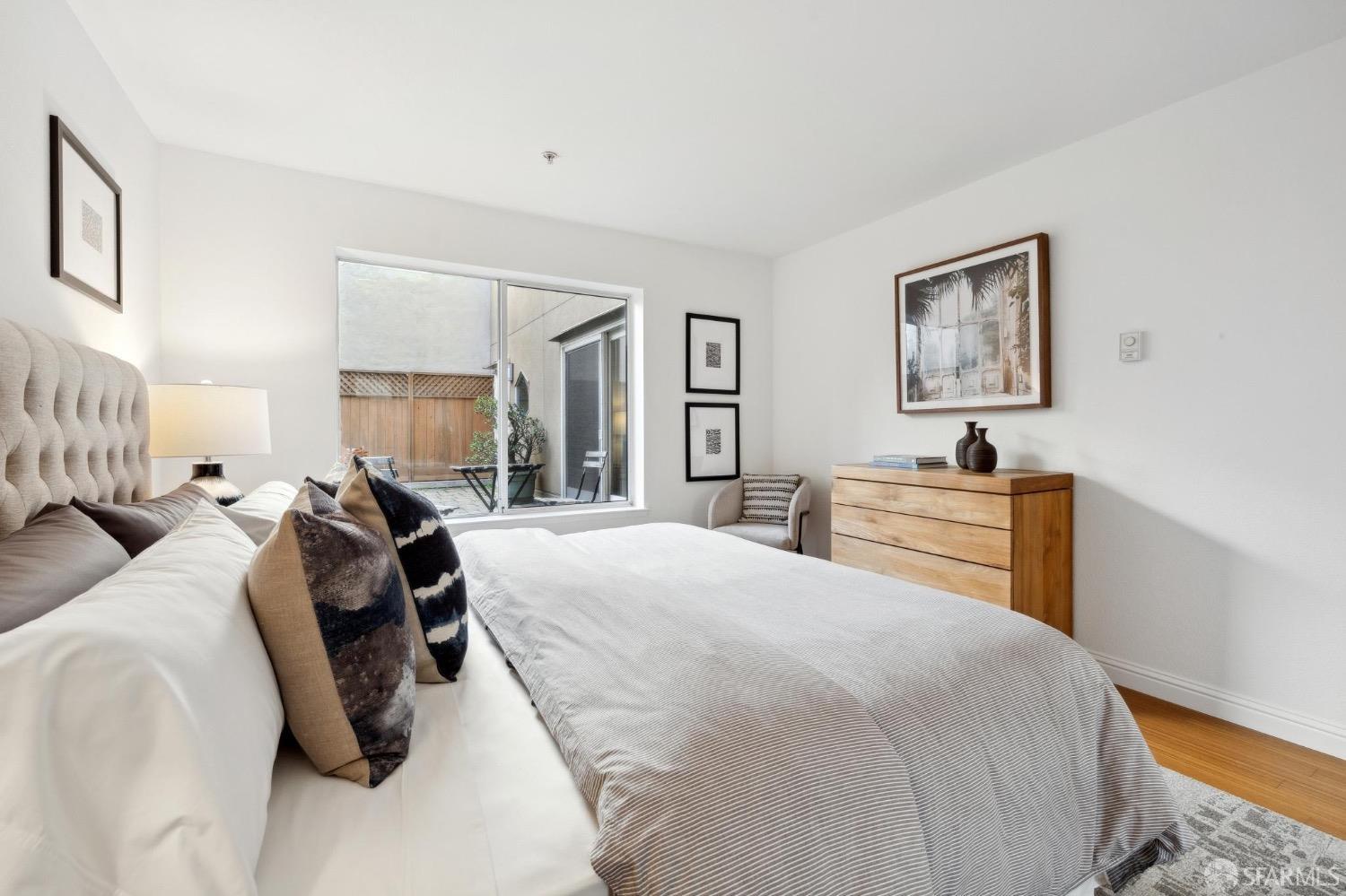550 South Van Ness Avenue # 104