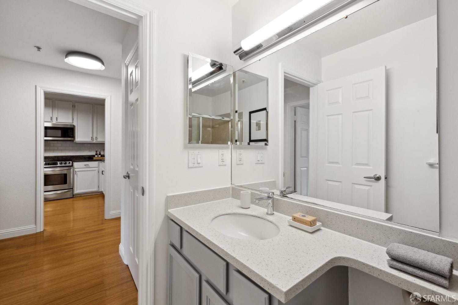 550 South Van Ness Avenue # 104