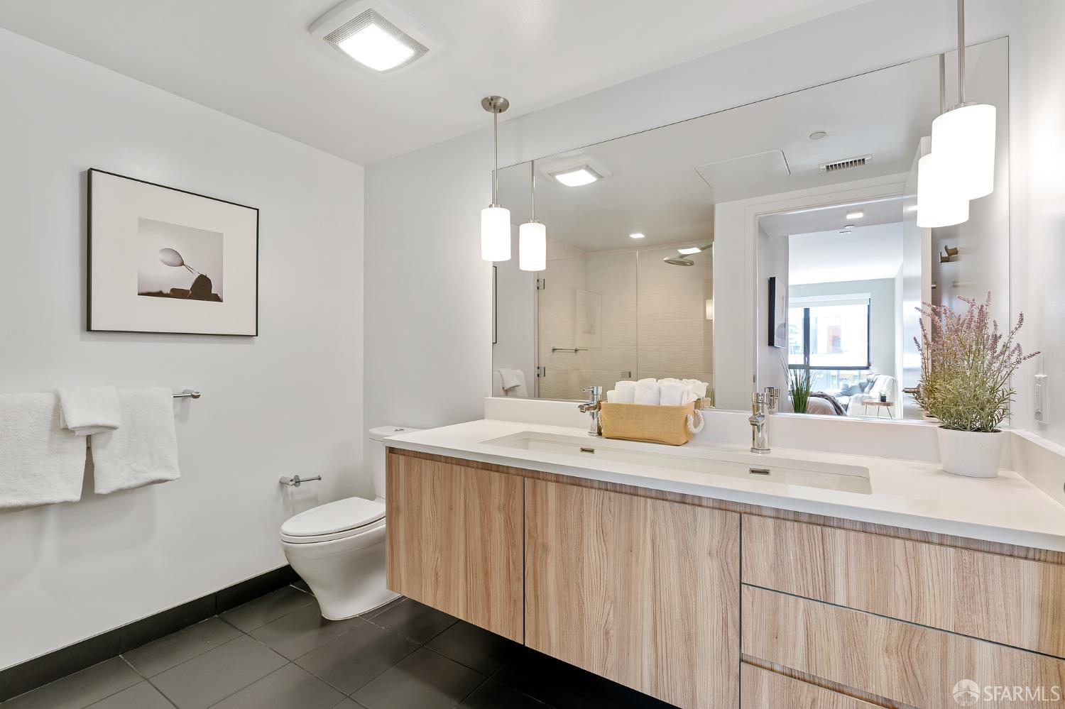 1300 22nd Street # 410