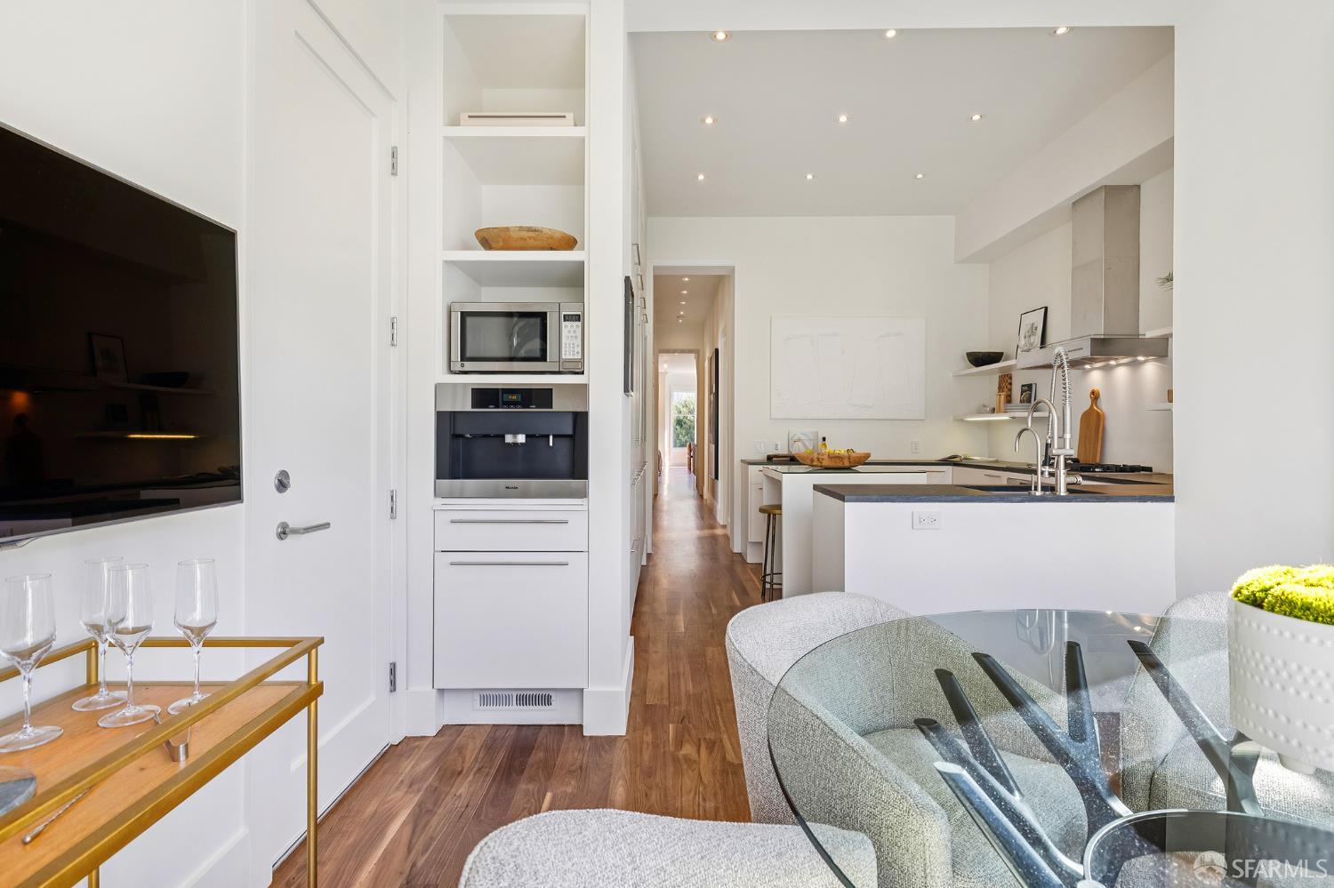 2459 Buchanan Street