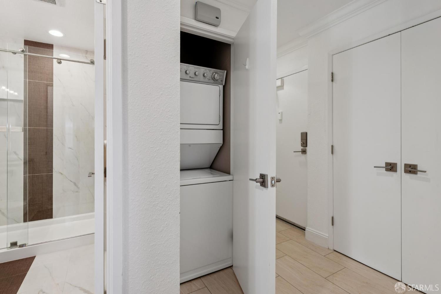 1945 Washington Street # 506