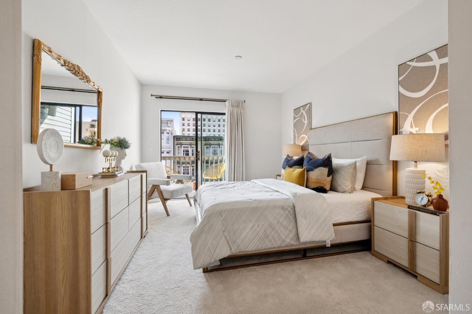 1350 California Street # 302