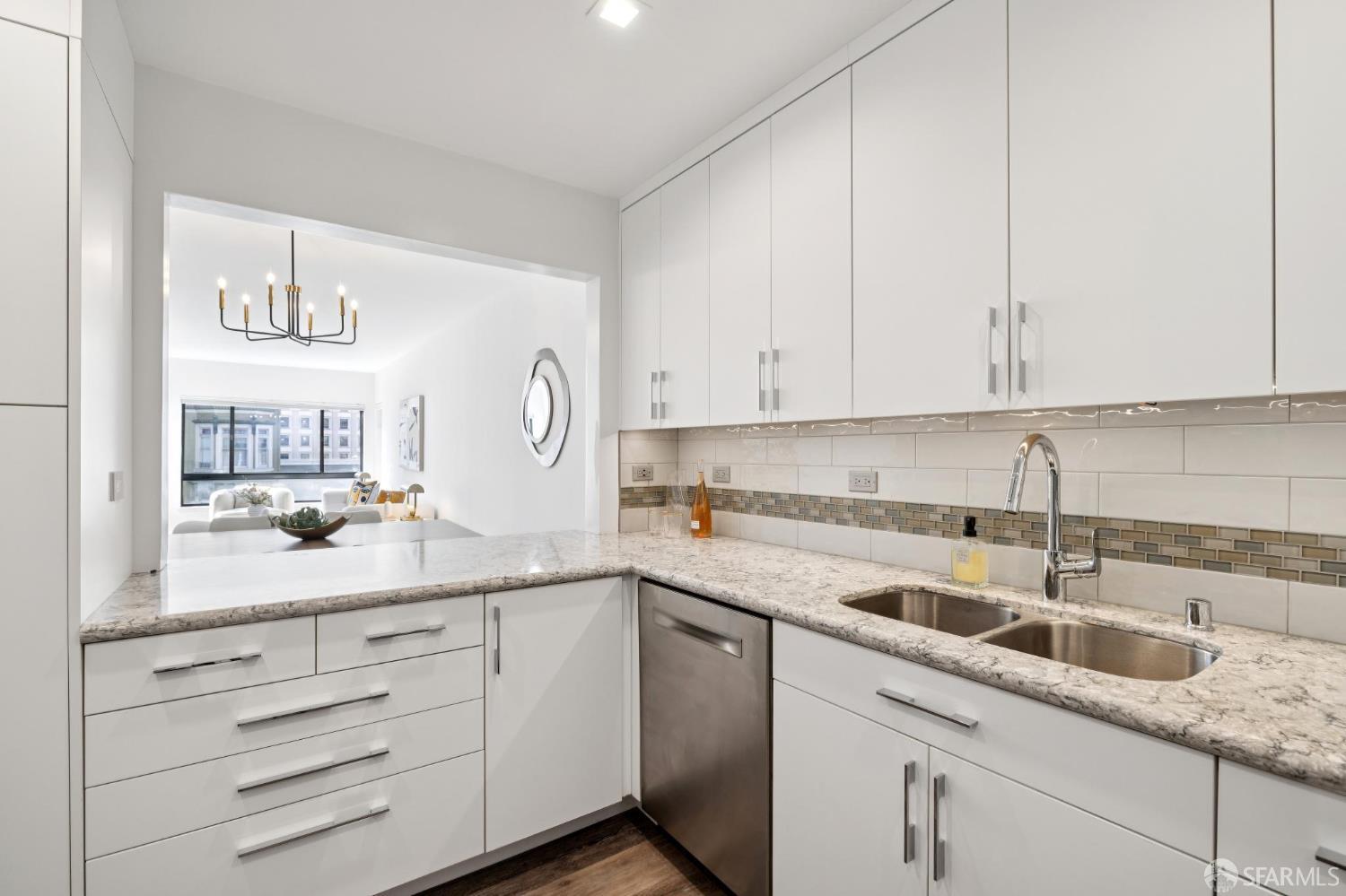 1350 California Street # 302