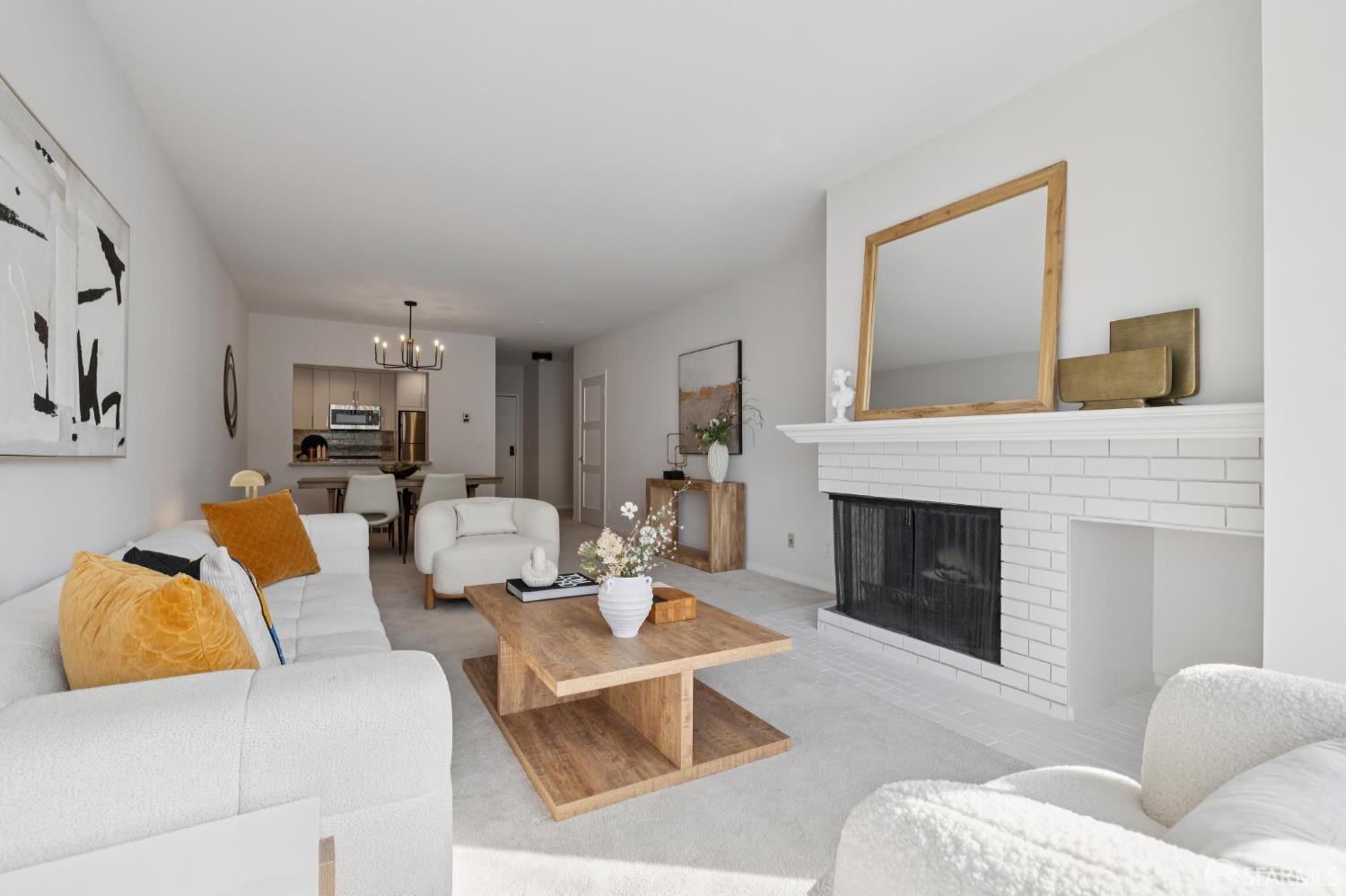 1350 California Street # 302