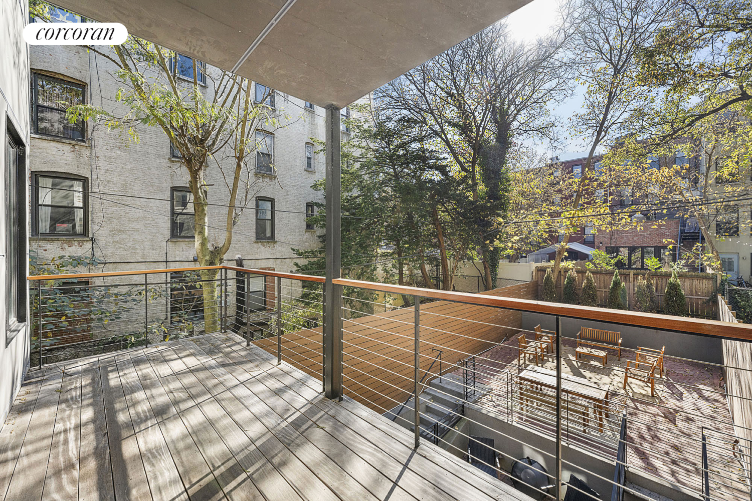 984 BERGEN Street RESIDENCE2