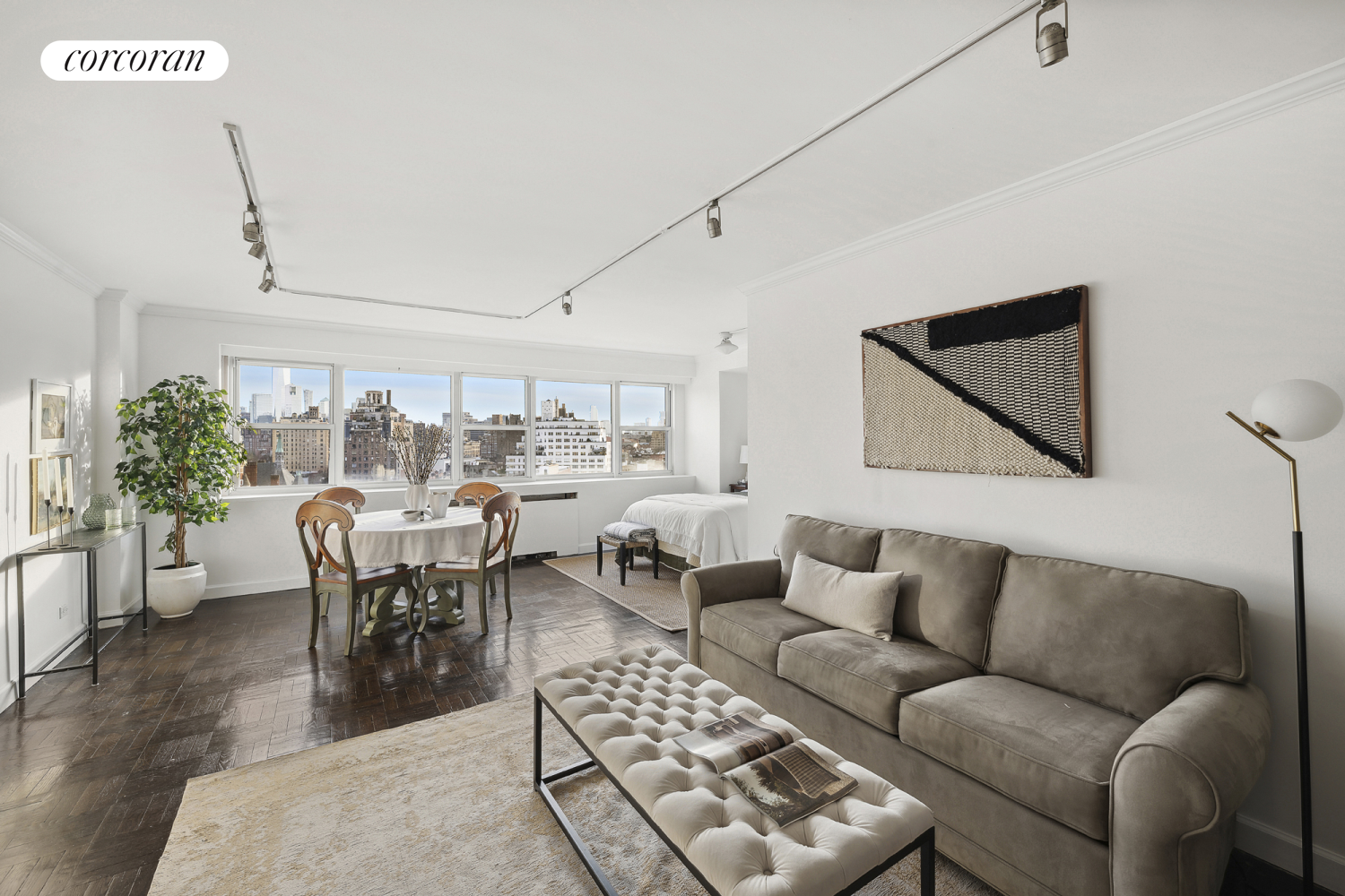 101 W 12TH Street 14U