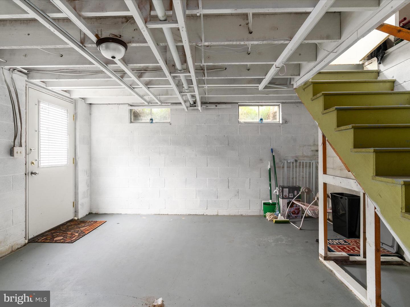 232 Walnut St