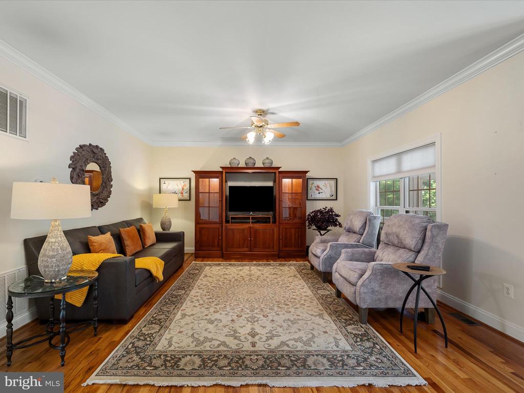 205 Tyson Dr