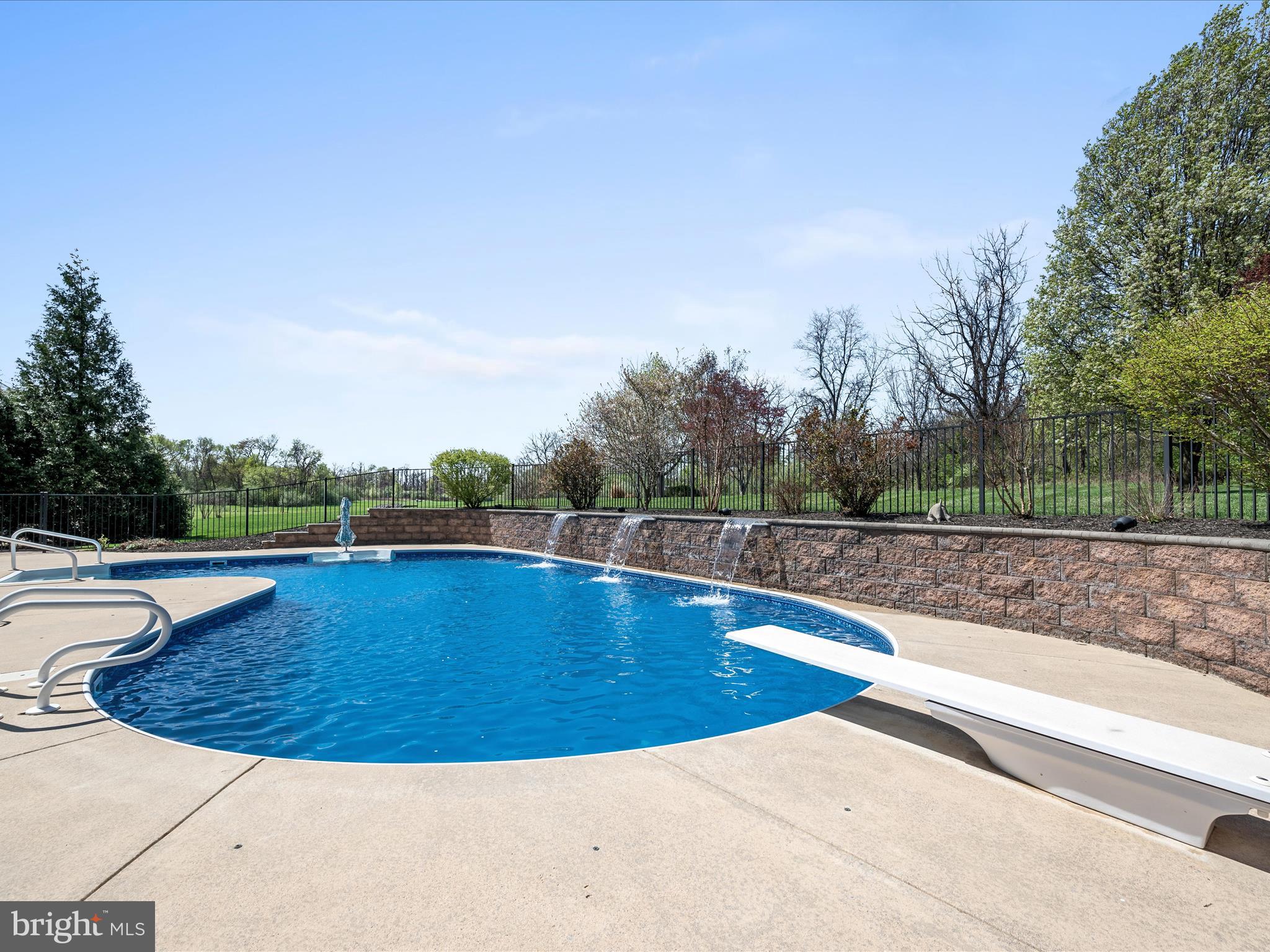 205 Tyson Dr