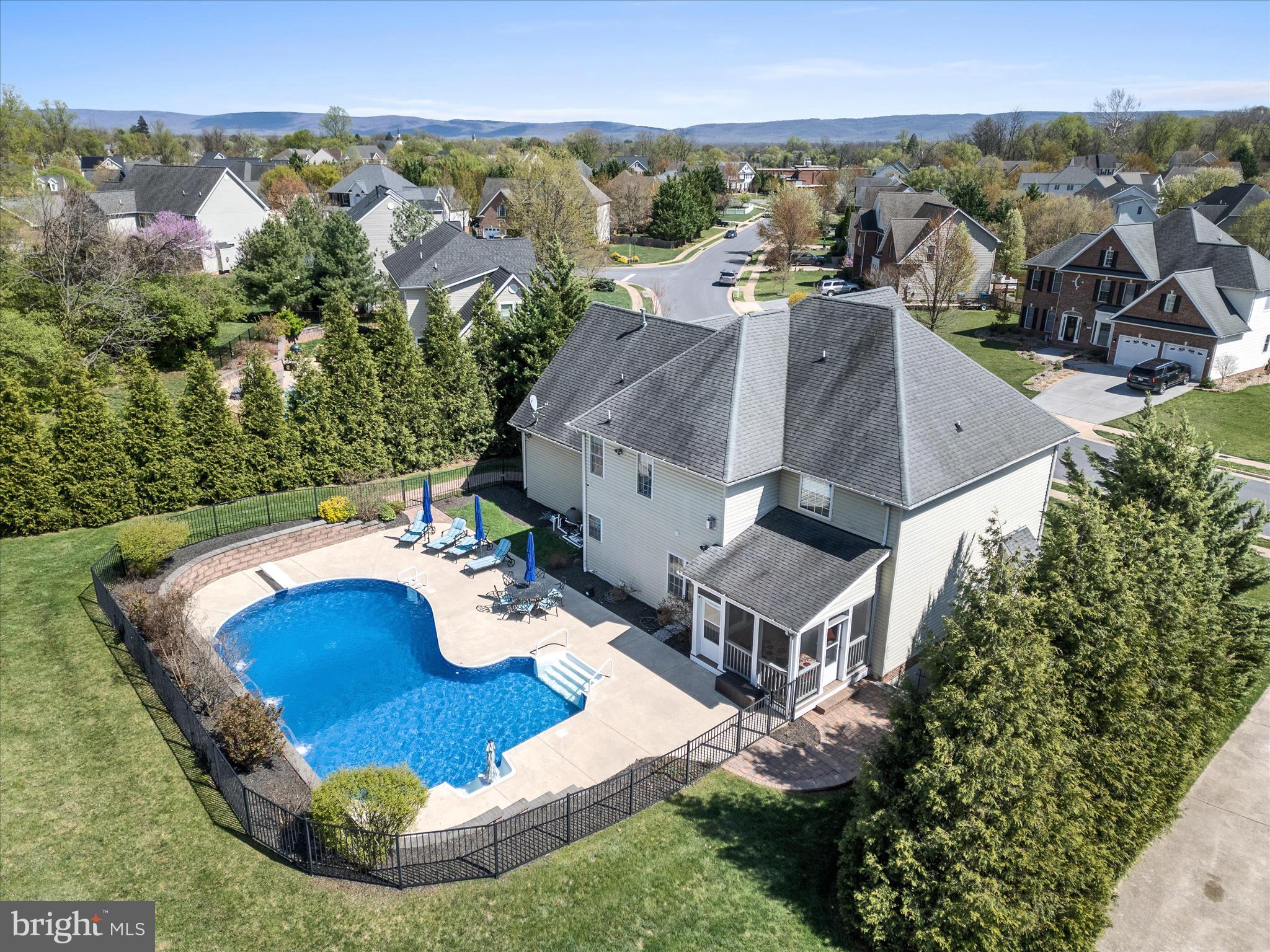 205 Tyson Dr