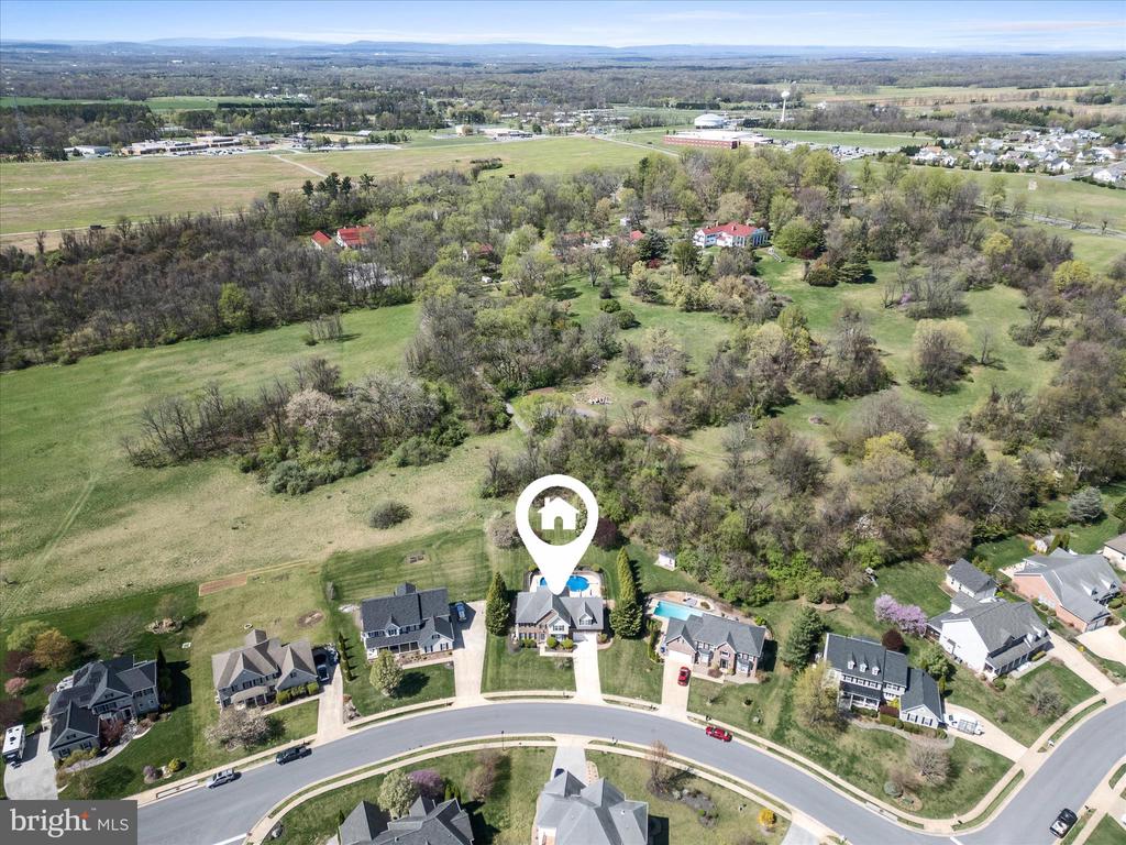 205 Tyson Dr