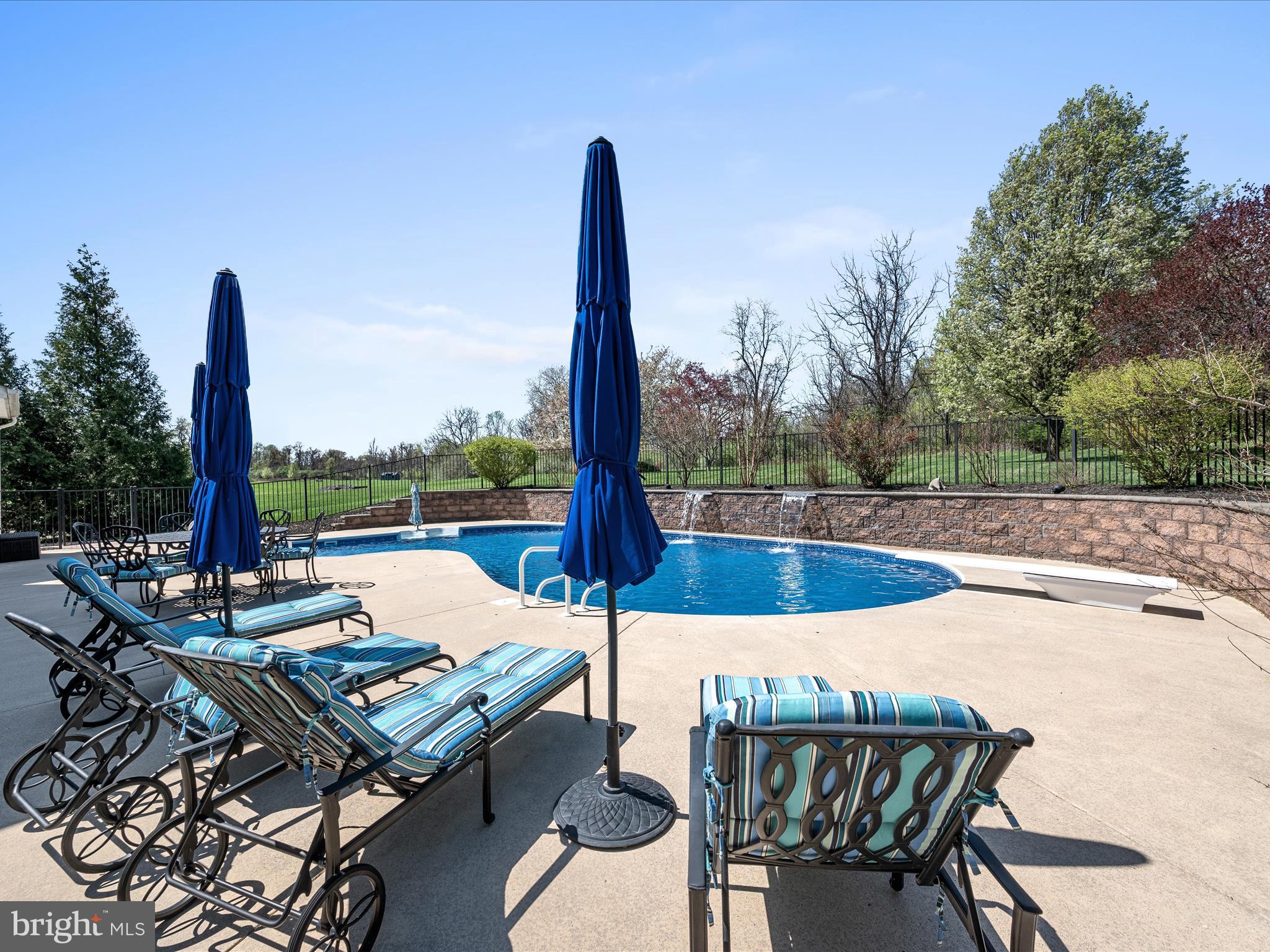 205 Tyson Dr